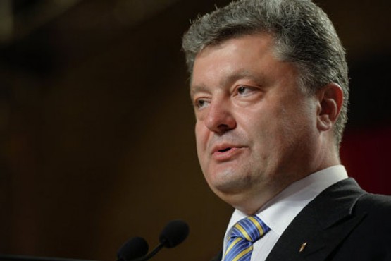 Порошенко призвал усилить санкции против России
