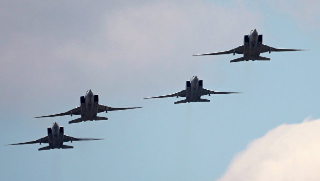Шесть Ту-22М3, вылетевших из России, нанесли удар по позициям ИГ в Сирии