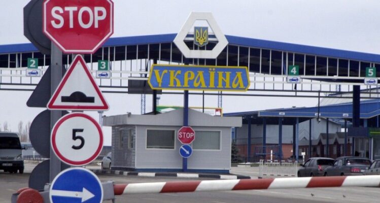 Украинцы замерли в ожидании: визовый режим сломает судьбы миллионов