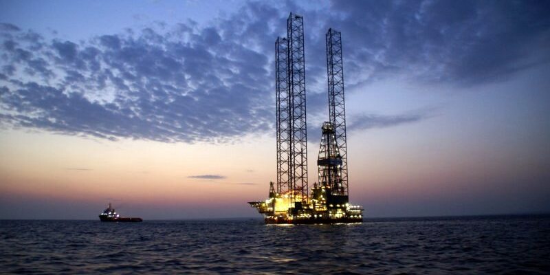 «Нафтогаз» готов отдать России крымские месторождения даром
