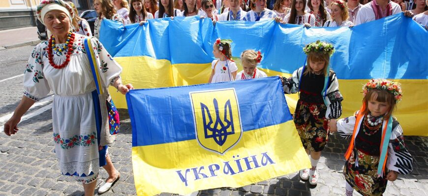 Украина скорее вымрет, чем восстанет: в кошельках украинцев всё меньше денег