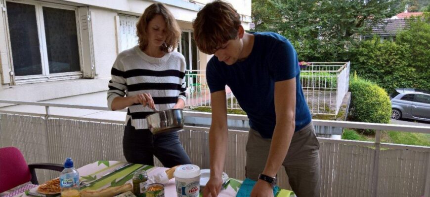 Культурный шок россиянина во Франции: "В каждой квартире есть дыра на улицу"