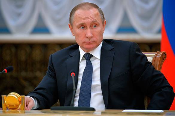 Знаменитости о пятилетке Путина: "Сейчас нас никто не посмеет тронуть"