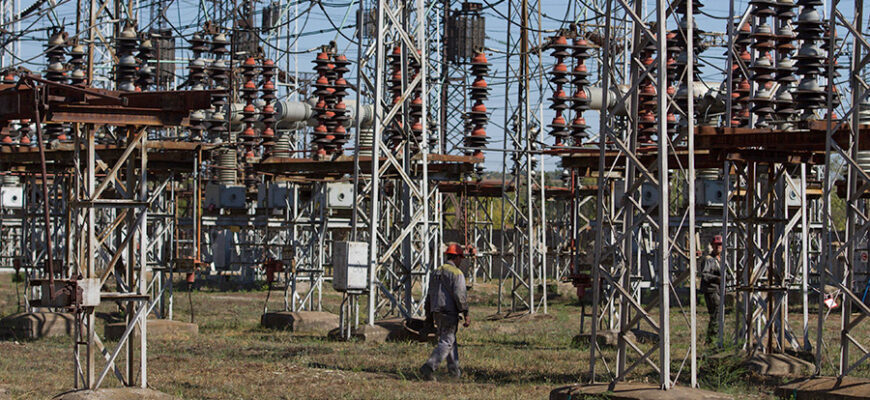 Сколько заплатит Россия за прорыв энергоблокады Луганска