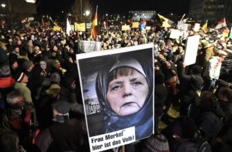 Германия рушится: Немцы зачитываются предсказаниями о закате Европы