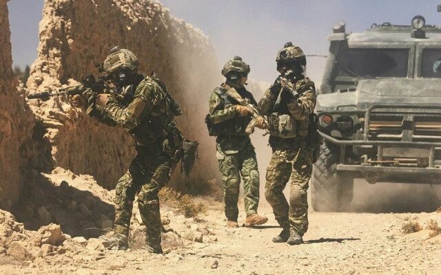 16 спецназовцев против 300 боевиков: подробности боя в сирийской пустыне