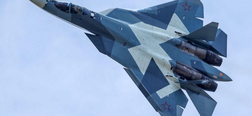 Главком ВКС Виктор Бондарев рассказал о возможностях истребителя Т-50 ПАК ФА