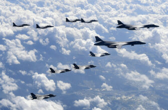 Бомбардировщики США пролетели рядом с демилитаризованной зоной у границ КНДР