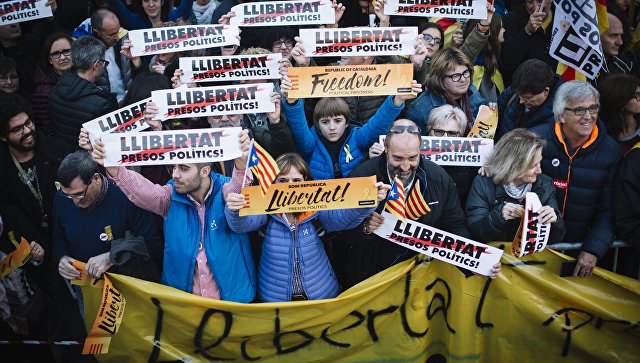 Митинг в Барселоне собрал 750 тысяч сторонников независимости Каталонии