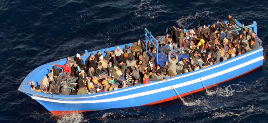 Евросоюз закрывает Средиземное море для нелегальной миграции