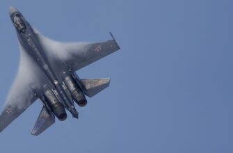 Business Insider вскрыл уязвимость «самого смертоносного истребителя» США перед Су-35