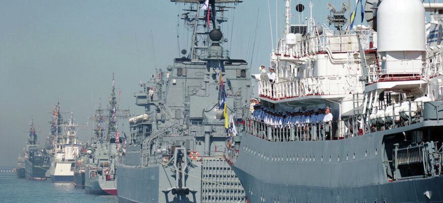 «Угроза» от Балтийского до Чёрного моря: Европарламент сообщил о «милитаризации» Калининграда и Крыма