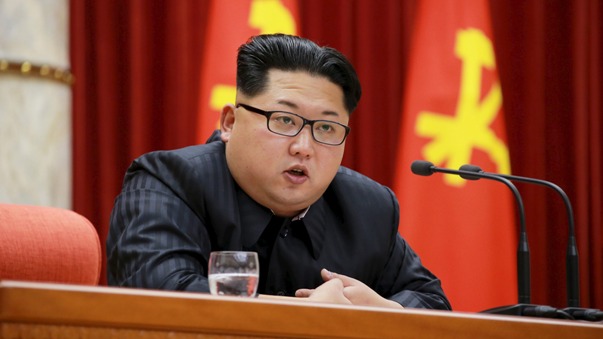Ким Чен Ын приказал открыть "горячую линию" с Южной Кореей