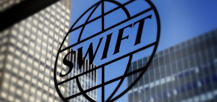 Катастрофа банков под вопросом: отключат ли Россию от SWIFT