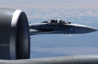 Минобороны РФ советует ВВС США не летать у российских границ
