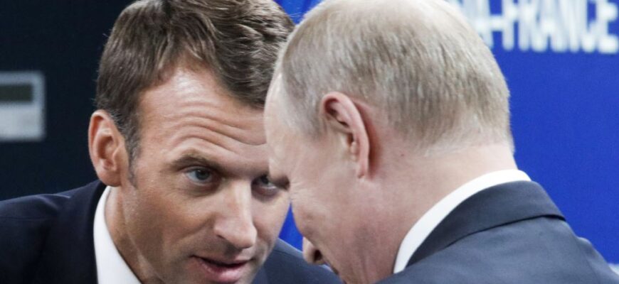 Эммануэль Макрон: Владимир Путин хочет развалить Евросоюз