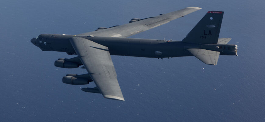 Бомбардировщики ВВС США B-52H Stratofortress отработали удар по России