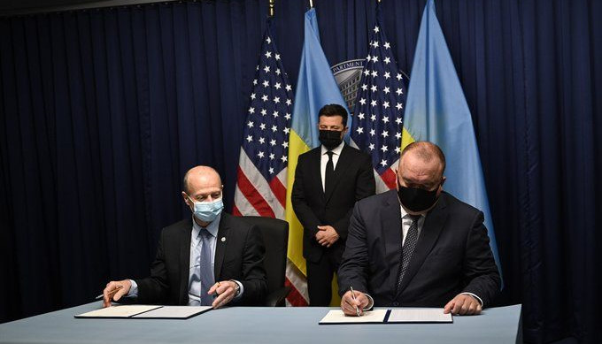 Зеленский и подписание контракта между Westinghouse и Энергоатомом Украины