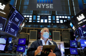 Трейдер на Нью-Йоркской фондовой бирже