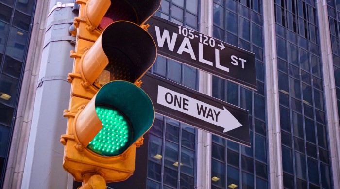 Фьючерсы на Dow Jones, S&P 500 и Nasdaq начинают неделю с роста
