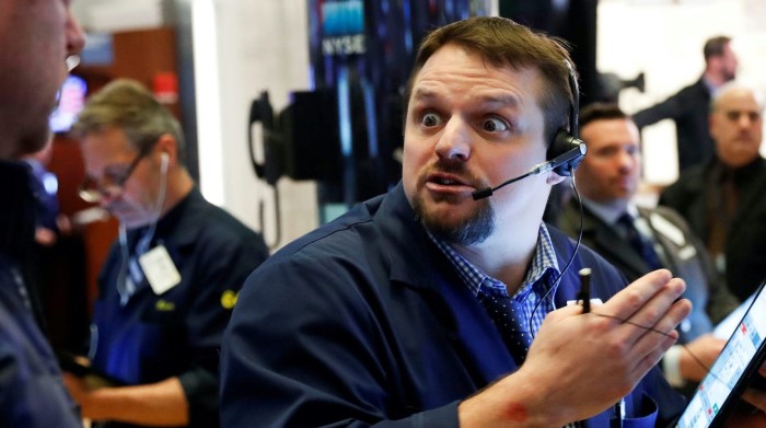 Dow Jones переосмыслил ястребиную политику ФРС.