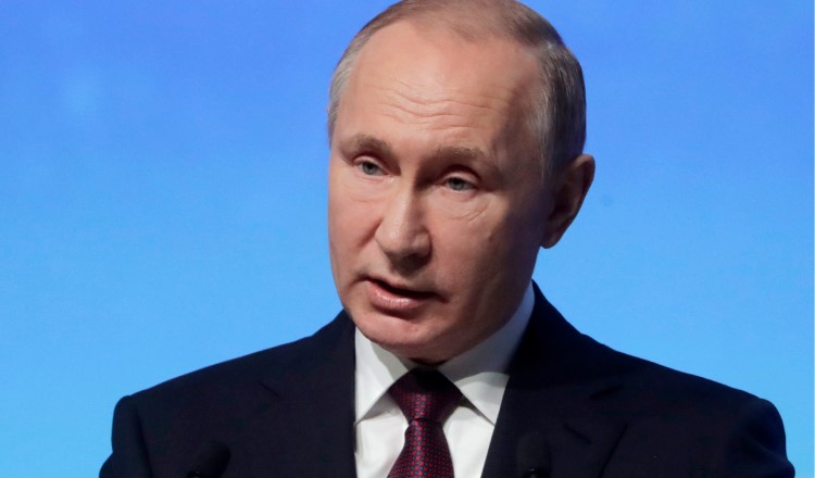 Dow Jones растёт на фоне газовой войны в Европе и рублёвого "ультиматума" Путина