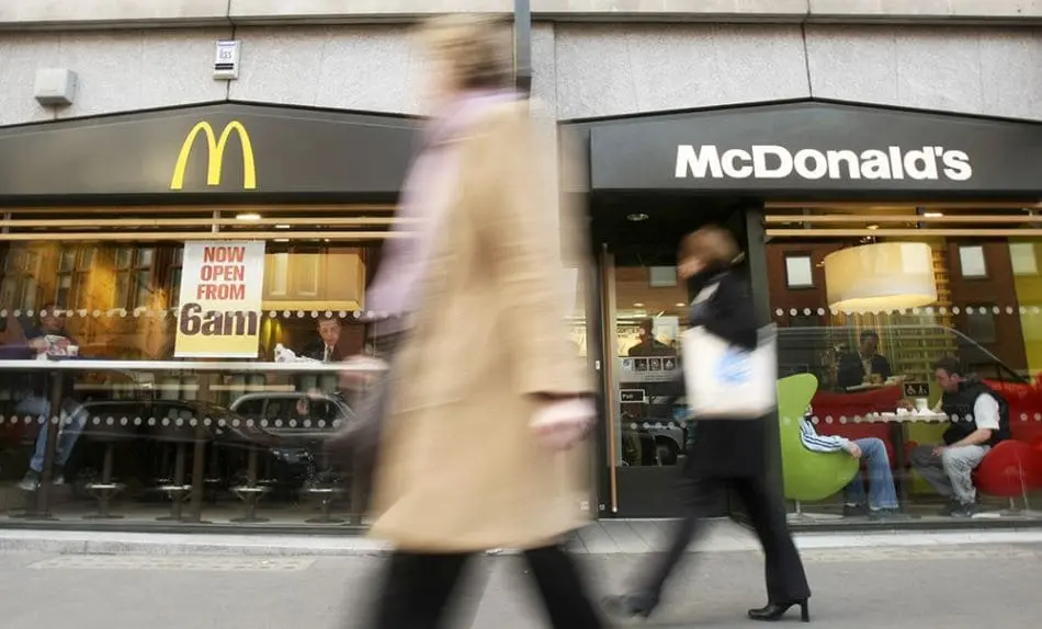 Счета за электроэнергию "довели" Королевство. Британцы вынуждены искать "убежища" в McDonalds