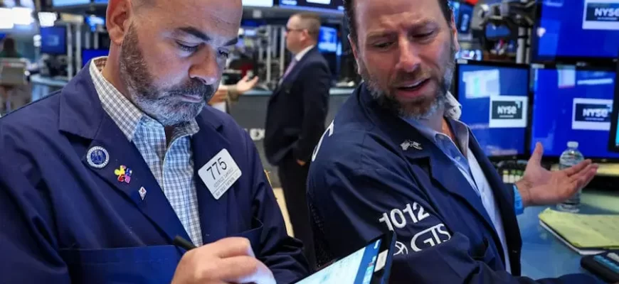 S&P 500 снижается третий день подряд. Apple может подпортить показатели индексов в пятницу