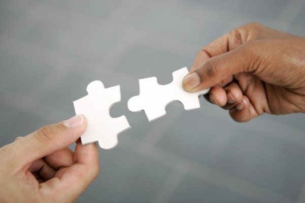 Jigsaw-puzzle-fit-Fotolia_11579452_Subscription_XL-700x466